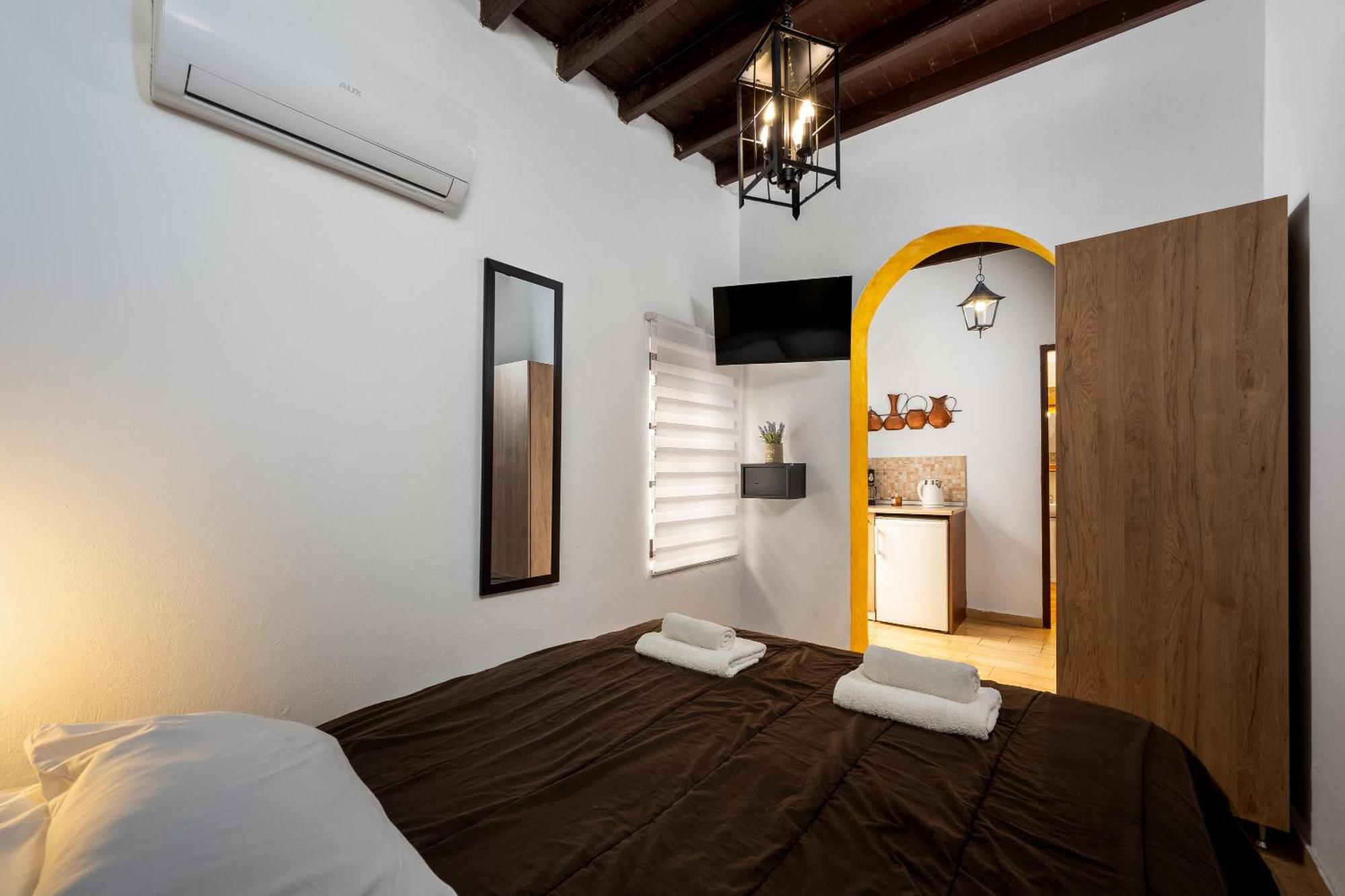 Appartamento Muses-Old Town Rhodes City Esterno foto