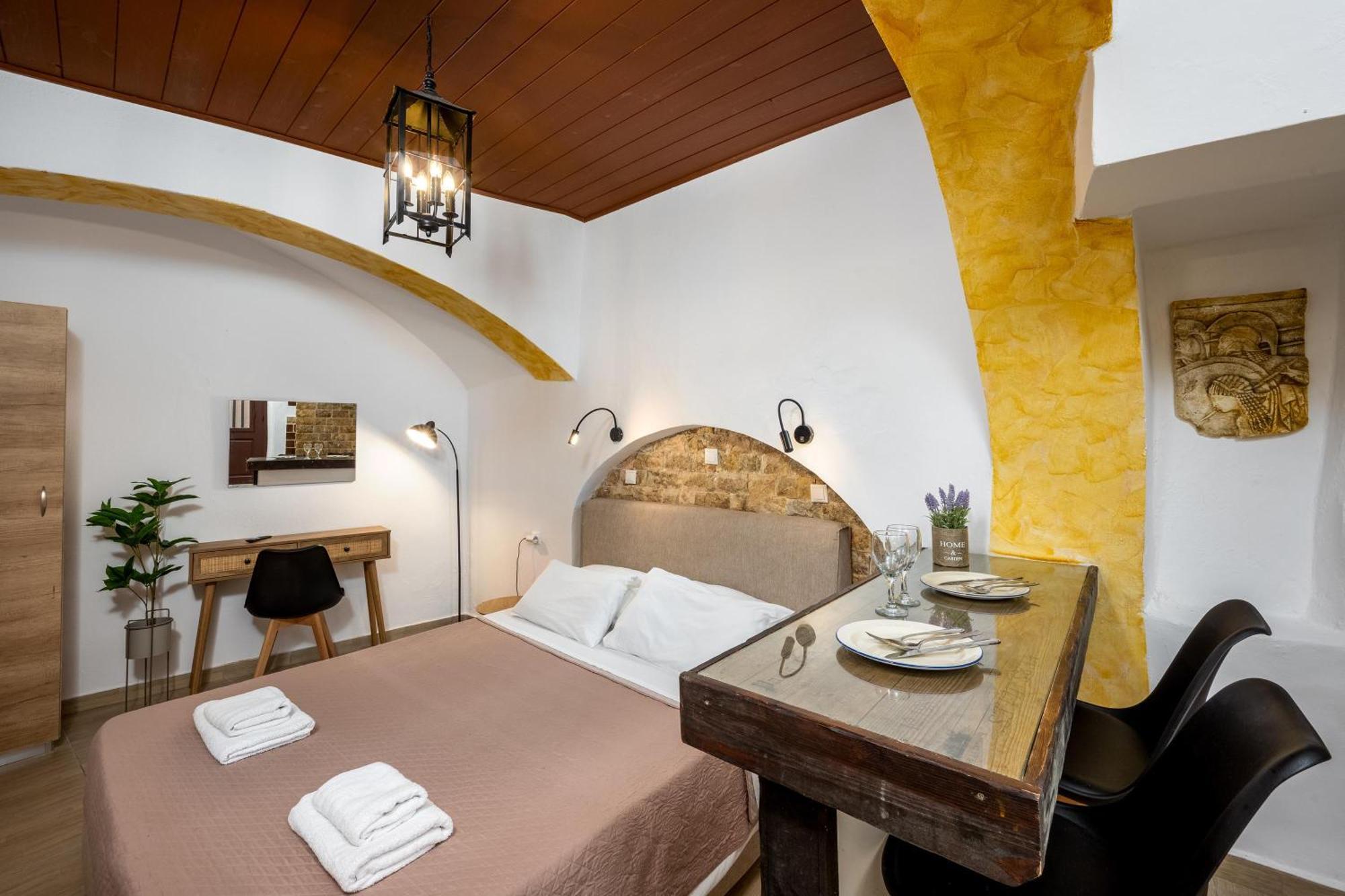 Appartamento Muses-Old Town Rhodes City Esterno foto